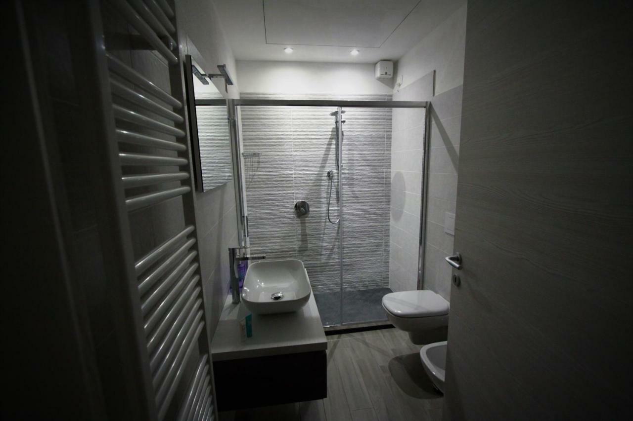 La Corte Di Camilla Apartment Como Ngoại thất bức ảnh